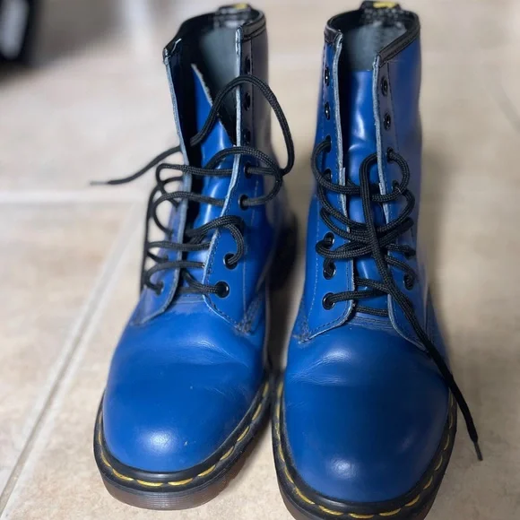 Martens Shoes Gently Used 46 Smooth Leather Lace Up Dr